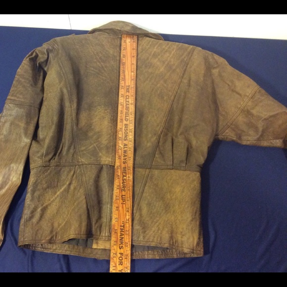 Vintage Distressed Womens Leather Jacket - Picture 11 of 12